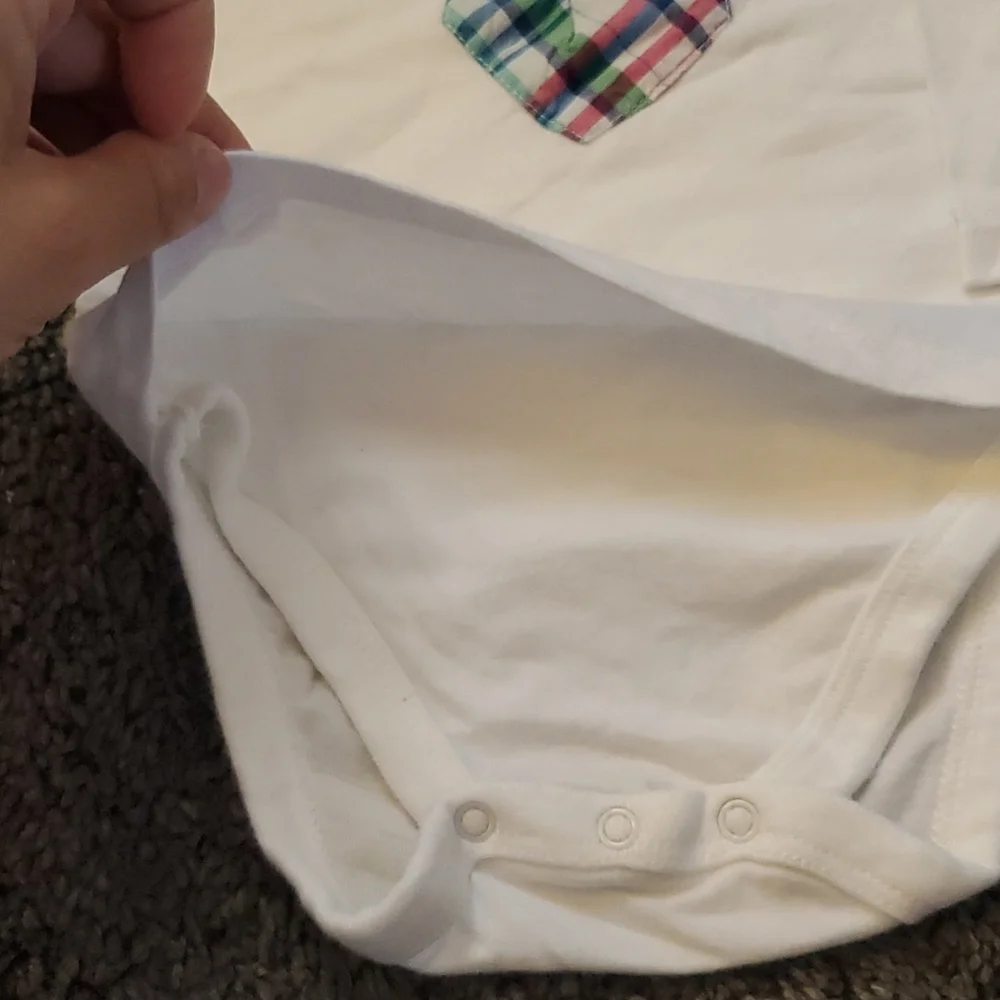 The Children's Place Baby Long Sleeve Onesie White Size 3-6 Months